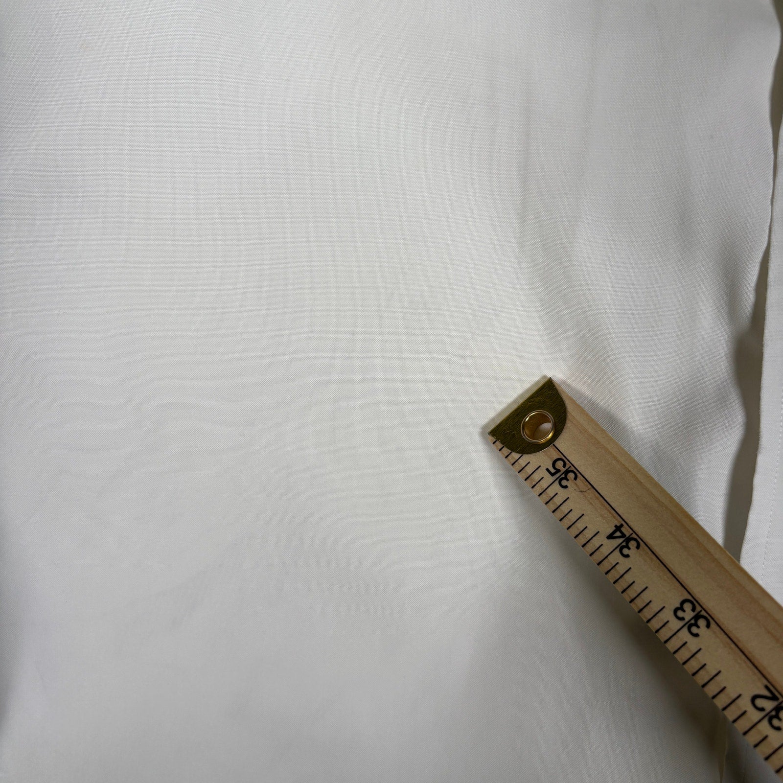 Jos A Bank Traveler Dress Shirt Mens 16.5 35 White Long Sleeve Button Up Cotton
