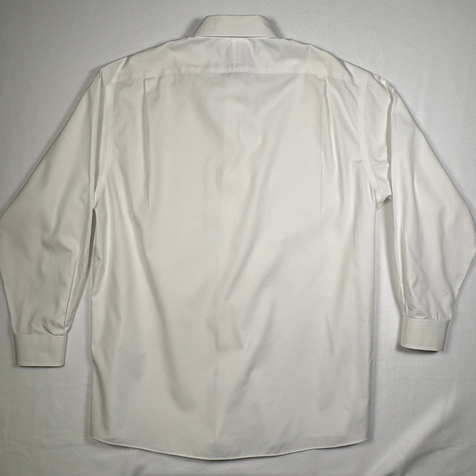 Jos A Bank Traveler Dress Shirt Mens Large 16.5 34 White Long Sleeve Cotton