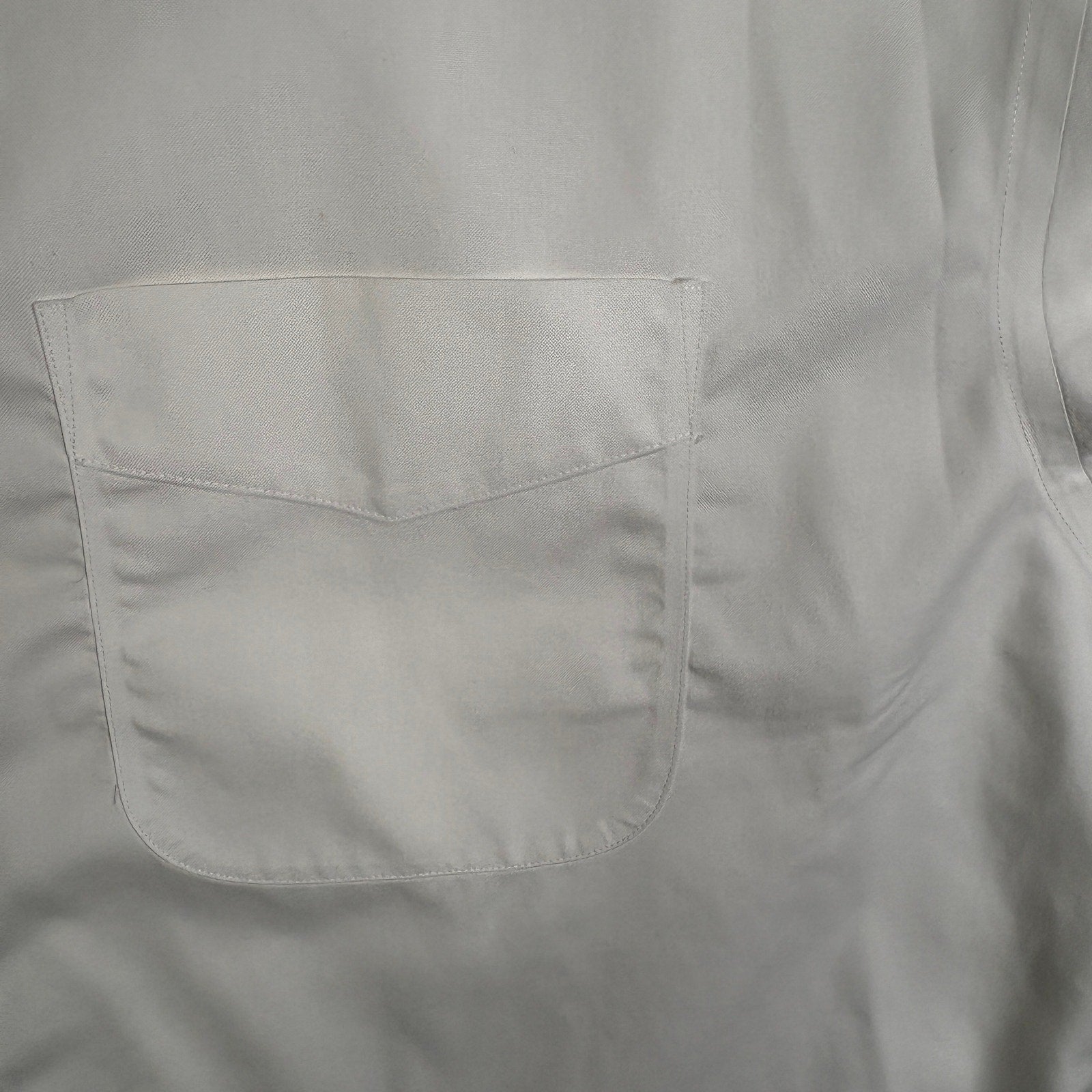 Jos A Bank Traveler Dress Shirt Mens Large 16.5 34 White Long Sleeve Cotton