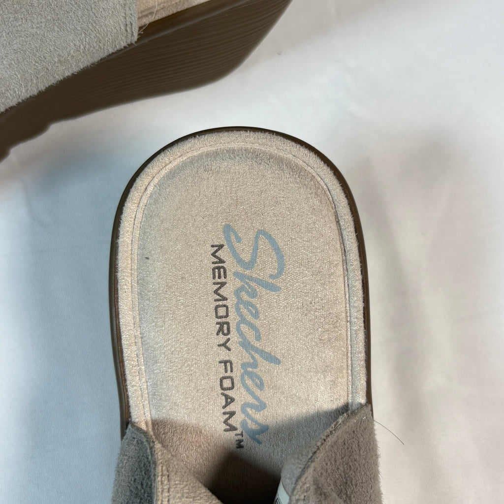 Skechers Memory Foam Wedge Sandals Womens 8.5 Beige Suede Lace