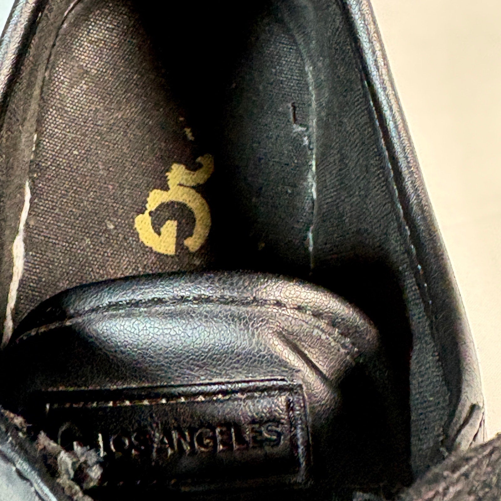 GBG Los Angeles Black Quilted Sneakers Womens Size 8.5 Lace Up