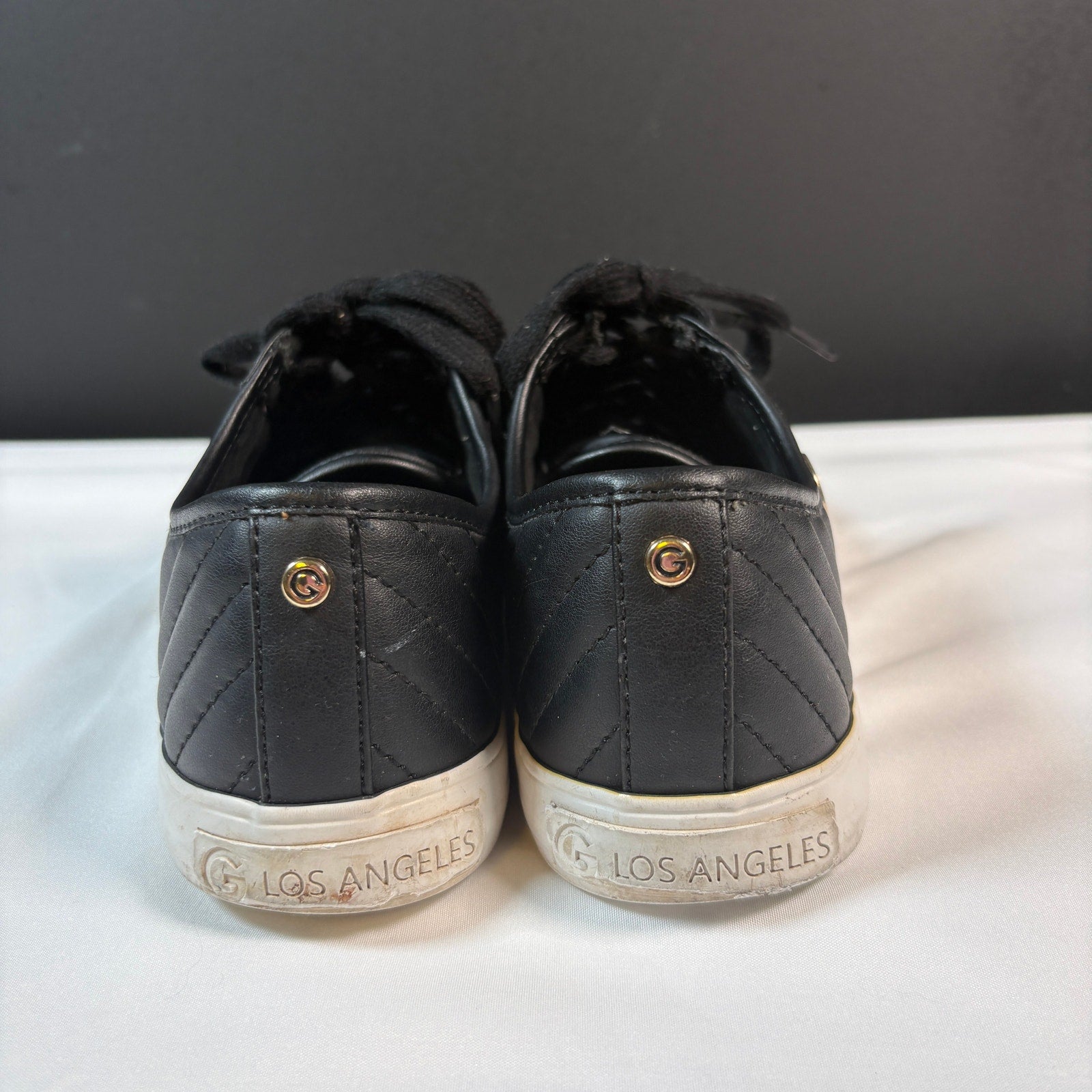 GBG Los Angeles Black Quilted Sneakers Womens Size 8.5 Lace Up