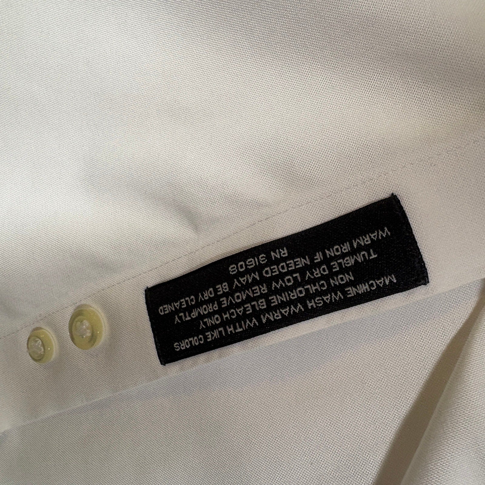 Jos A Bank Traveler Dress Shirt Mens Large 16.5 34 White Long Sleeve Cotton